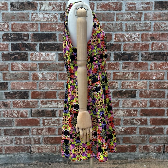 Dex bright floral mini dress with collar cutouts / L / Excellent condition - Picture 7 of 17